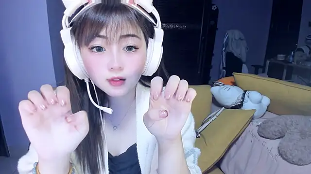 yuki3366 - Yuki3366's free webcam - UK Sex Cams