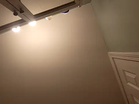 Jonathan100pre webcam