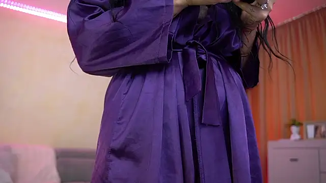 LaylaCruzRose webcam