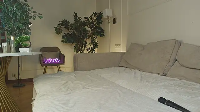 OdetteHarwick webcam