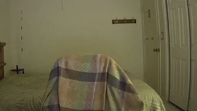 nakeedcowboi65 webcam