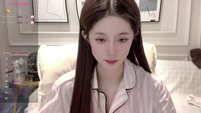 美女UU-1314在线直播