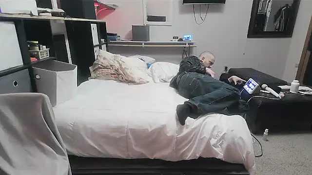 sissytrapdolly24 webcam