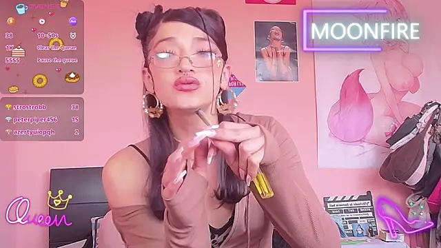 moonfiredancer webcam