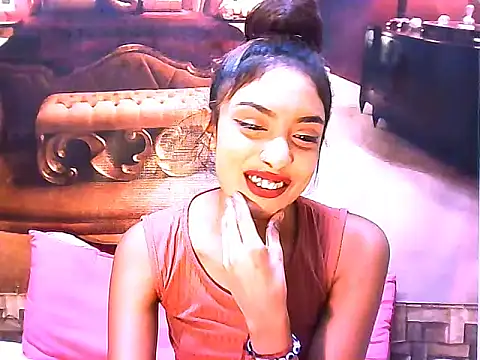 IndianPretty14u2Luv webcam