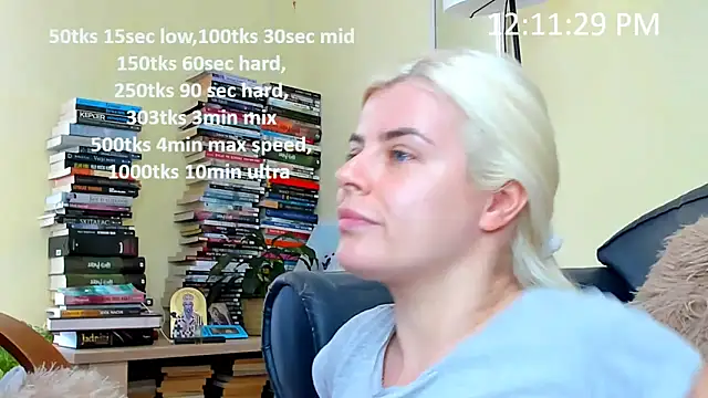 queenofthenighttt webcam