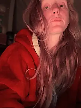 GoldenFlameGoddess webcam