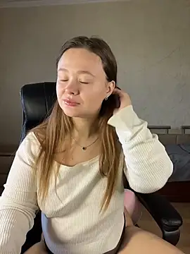 Webcam Model (CaramelleSugarr)  is live.Free join now!