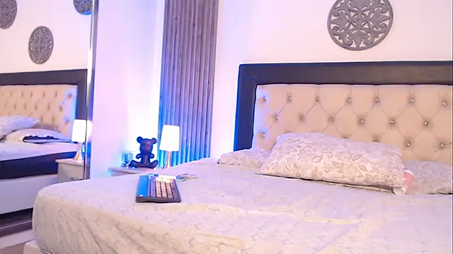 Serena_Houstonn webcam