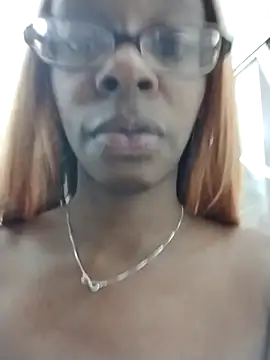 Jasmine_FullsShine webcam