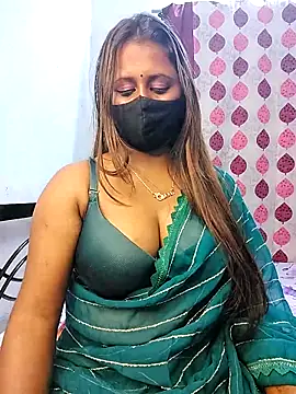 LoveLy-Soneya webcam