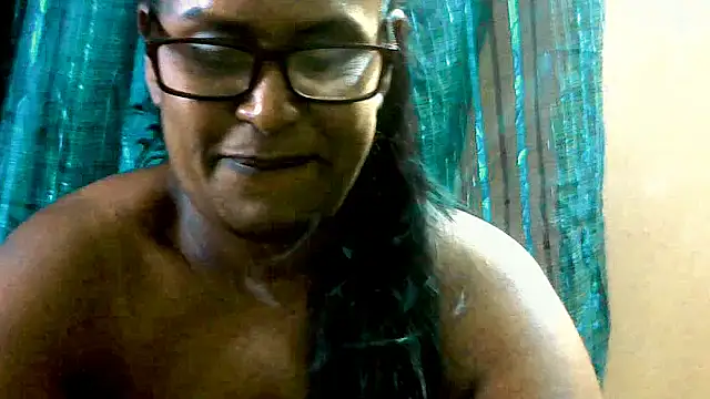 Exotic_indian95 webcam