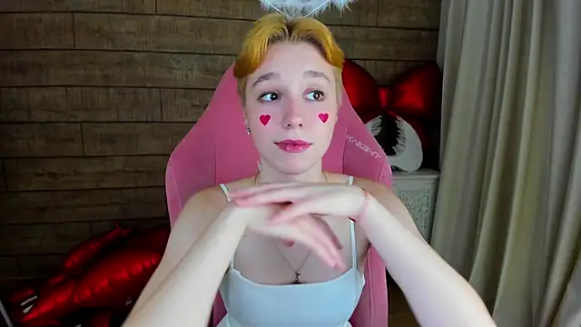 agatagate - AgataGate's free webcam - UK Sex Cams