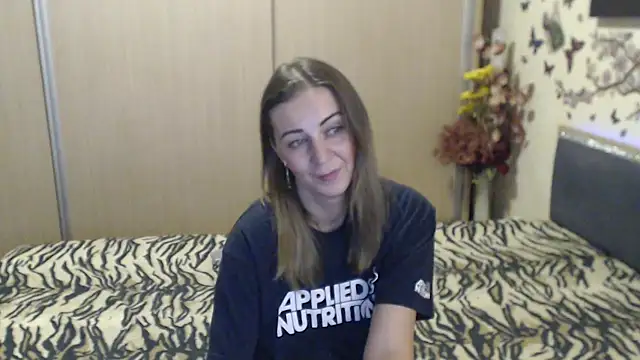 mirabelasweet - MirabelaSweet's free webcam - UK Sex Cams