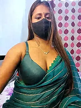 LoveLy-Soneya webcam