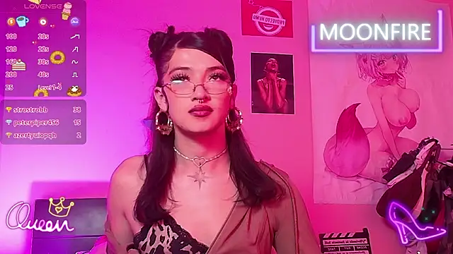 moonfiredancer webcam
