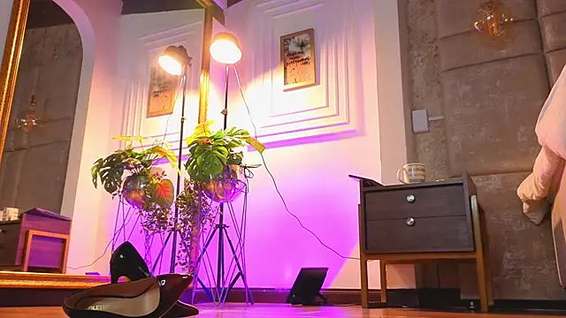 AlessiaLondon webcam