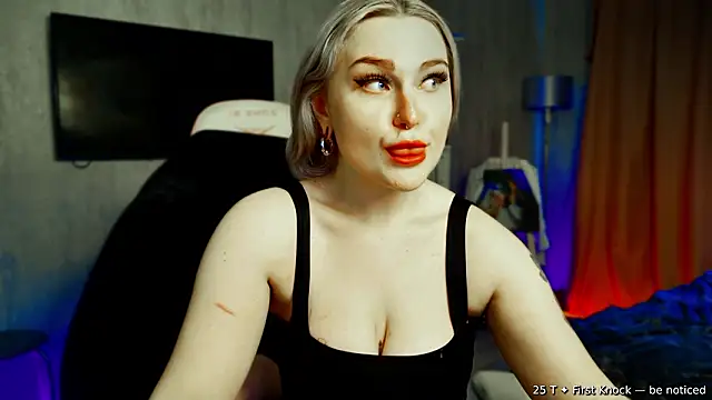 Wounded_Goddess_ webcam