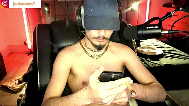 JordanShow webcam