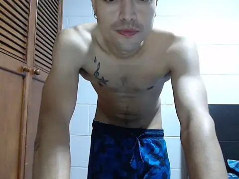 dimitriquiet05 webcam