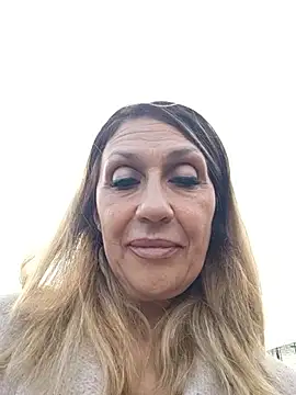 jasminenoir2 - JasmineNoir2's free webcam - UK Sex Cams