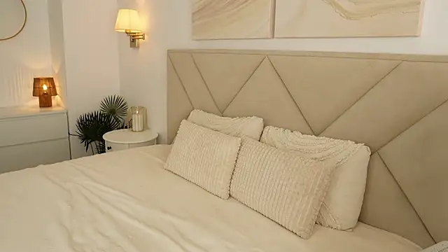 funny_to_see_you_here webcam