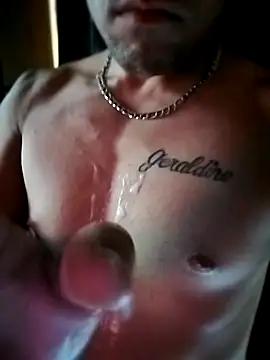 demianmont - Demianmont's free webcam - UK Sex Cams