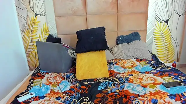 bigblackhotx1 webcam