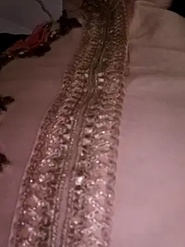 CuteSarikaLIVE webcam