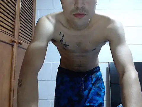 dimitriquiet05 webcam