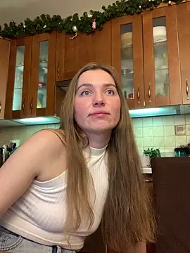 HotCaramellsTV webcam