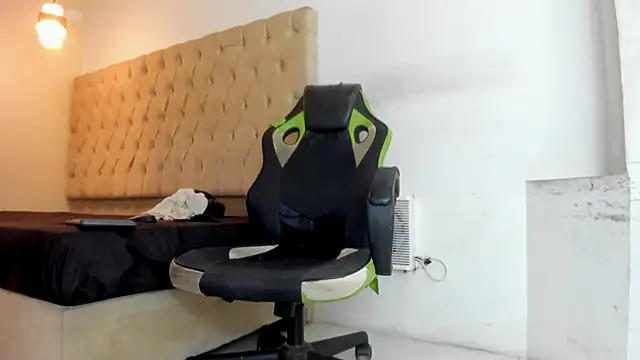 Darkknightx01 webcam