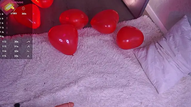 lipdiptalk - LipDipTalk's free webcam