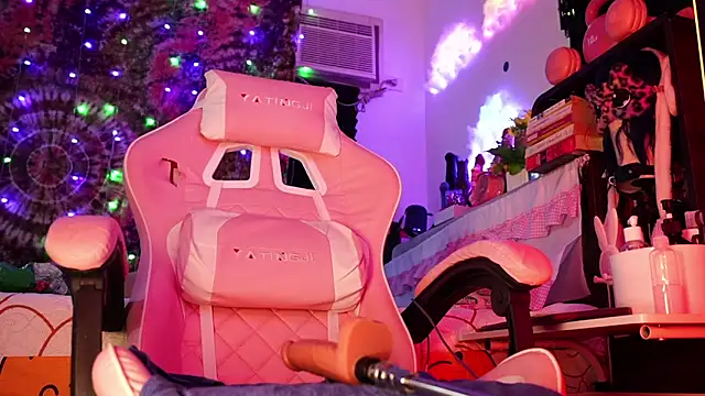 25sweetlilbunny webcam