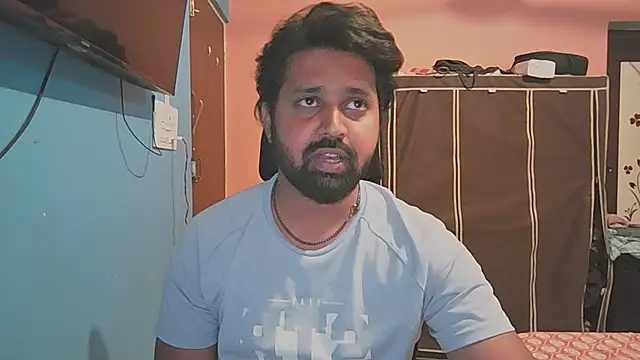 screwdrivertournevis3 (M young) - Take off shirt