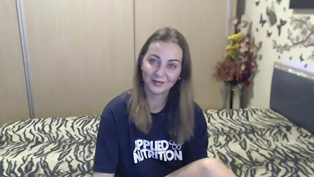 MirabelaSweet webcam