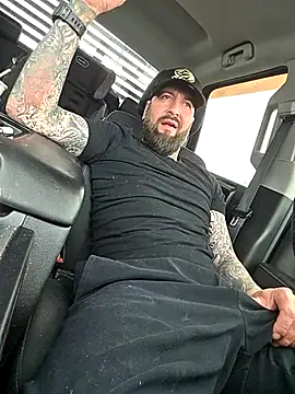 Beardedtattood webcam