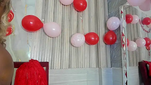 BriannaChelsea webcam