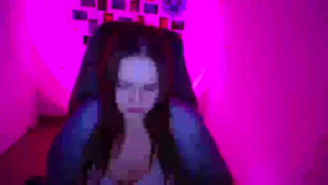 Kitty_Mia_Kitty webcam