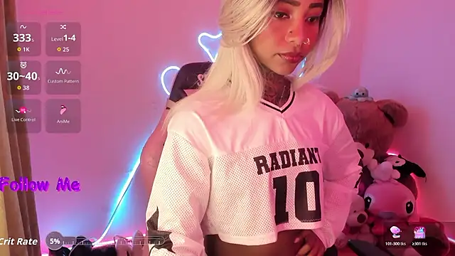 AshantiiSweet webcam