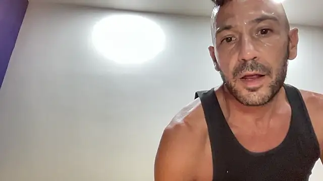 absoluthorrorfield webcam