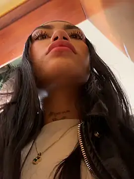 Webcam Model (Bonny_Eva)  is live.Free join now!