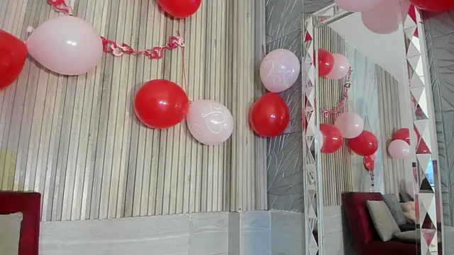 BriannaChelsea webcam