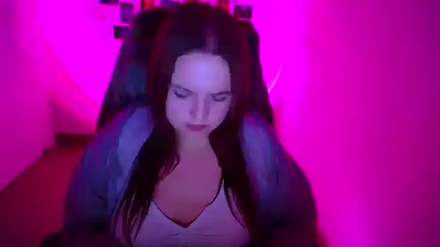 Kitty_Mia_Kitty webcam