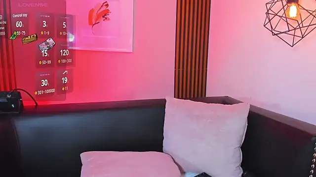 Nahiajhonson_ webcam