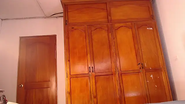 Tessachains_2_ webcam