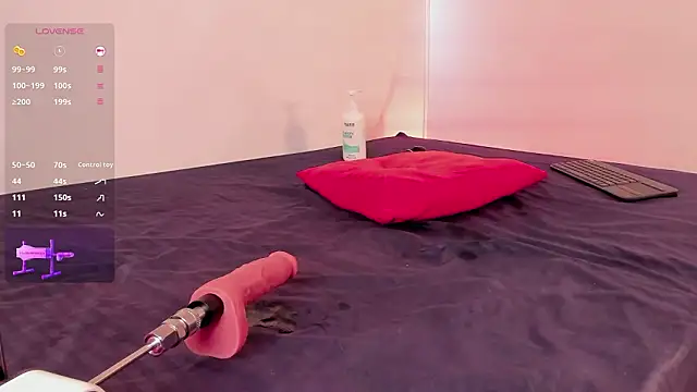 AllisonRoberts_ webcam