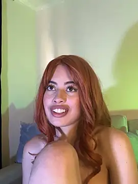 isabella-collins- webcam