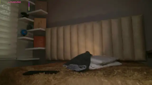 Megan_mooree_ webcam