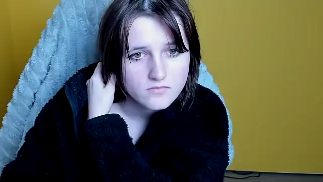 Alice_Wonderme webcam